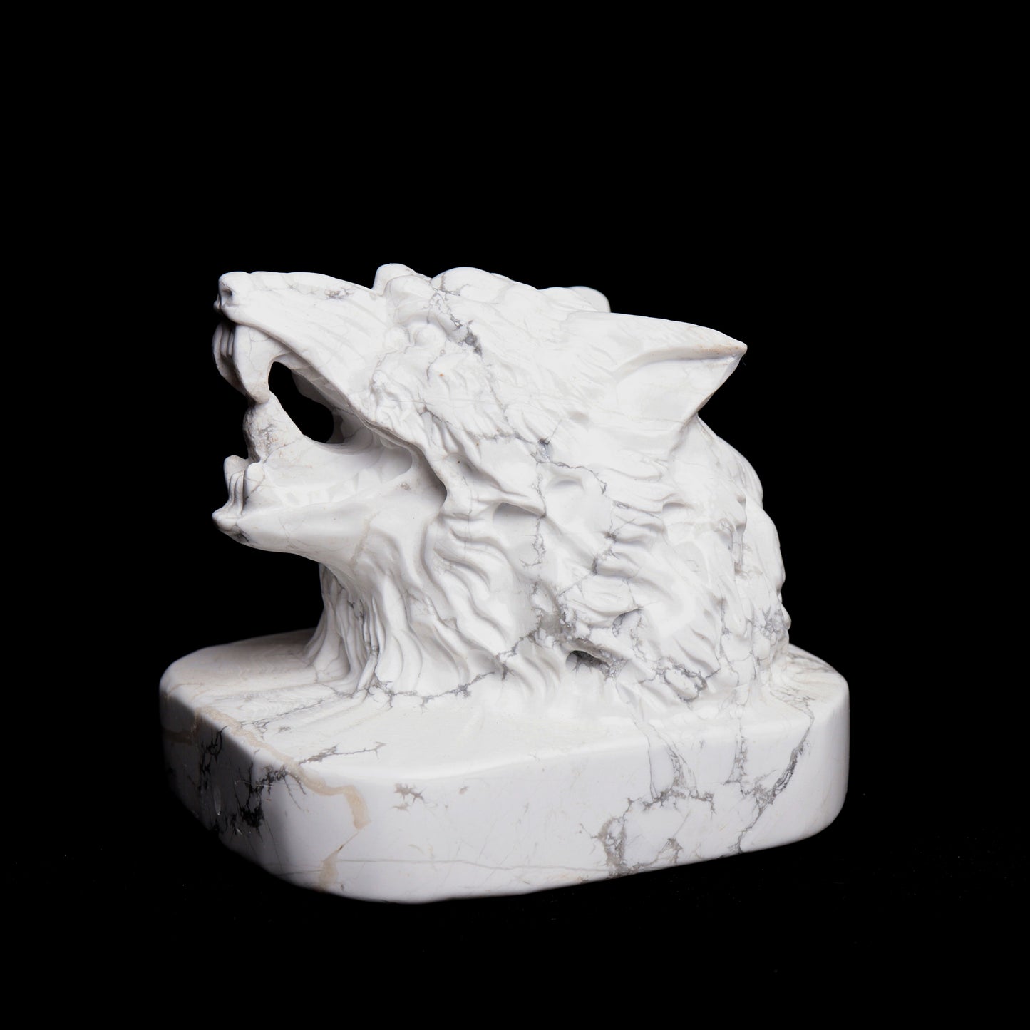3.5" Howlite Crystal Wolf Head Figurine Realistic Healing Quartz Decor