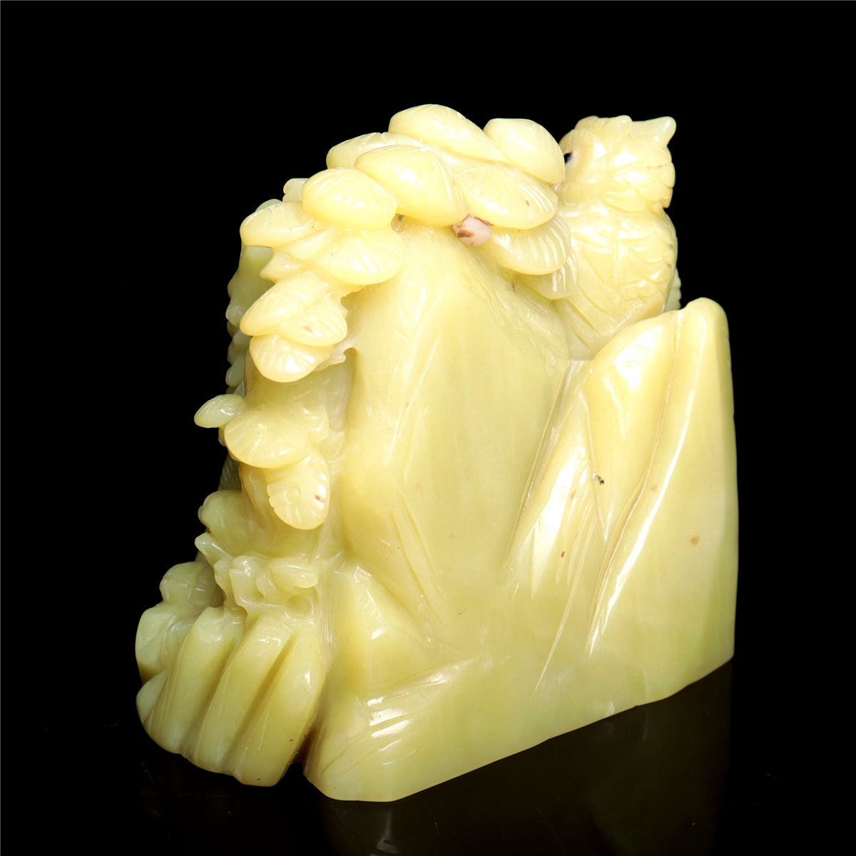 4.5" Handcarved Jade Crystal Wolf Figurine Quartz Animal Carvings