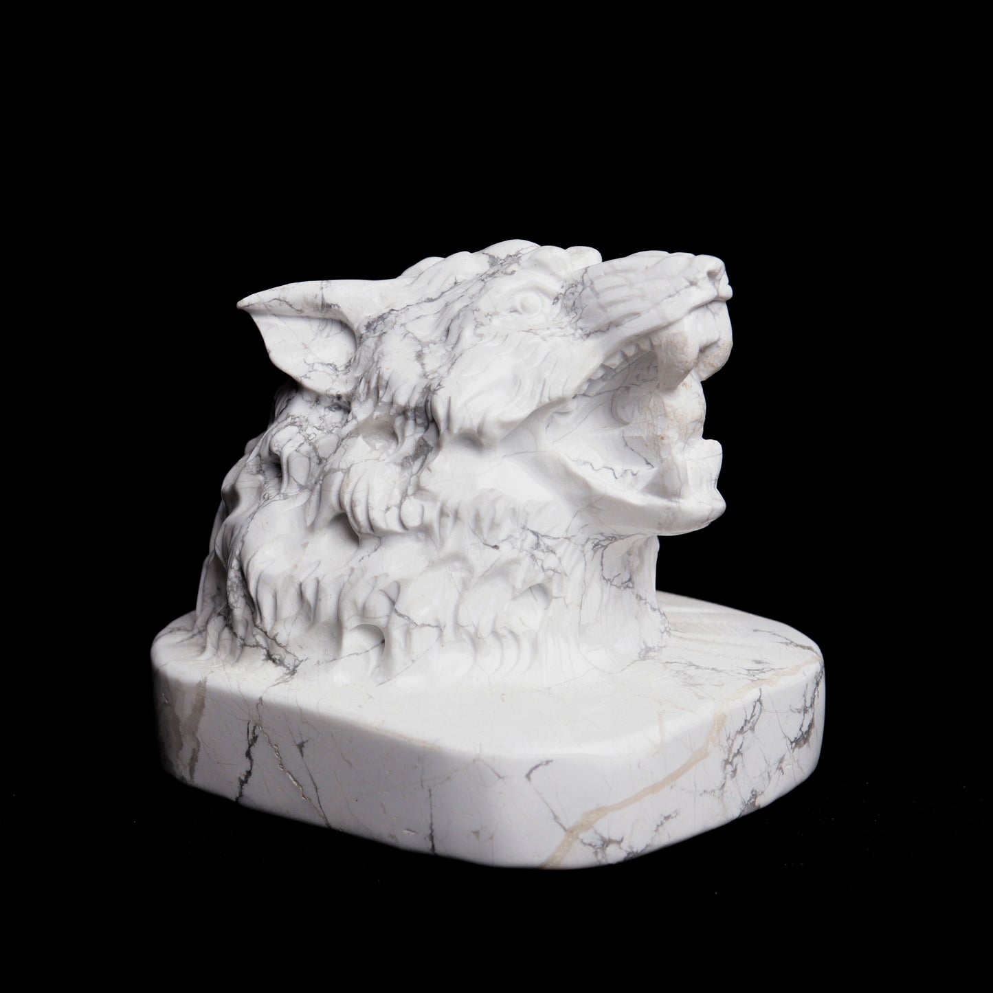 3.5" Howlite Crystal Wolf Head Figurine Realistic Healing Quartz Decor