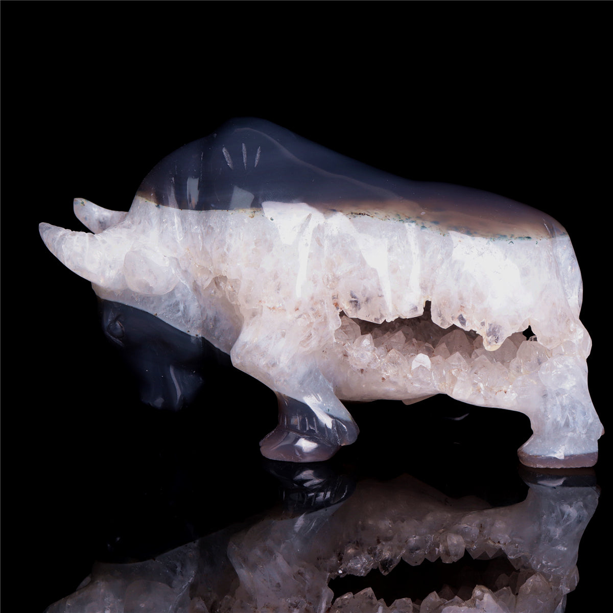 druzy agate bull